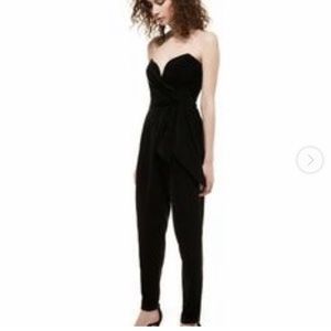 NWT Strapless black jumpsuit size s 🖤